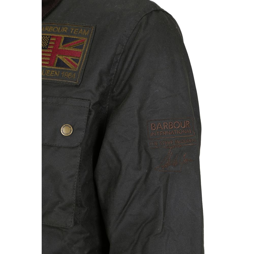 Elevate your outerwear collection with the Barbour International Bicolor Cotton Coat, a timeless blend of luxury and functionality crafted from 100% cotton for the discerning individual.
