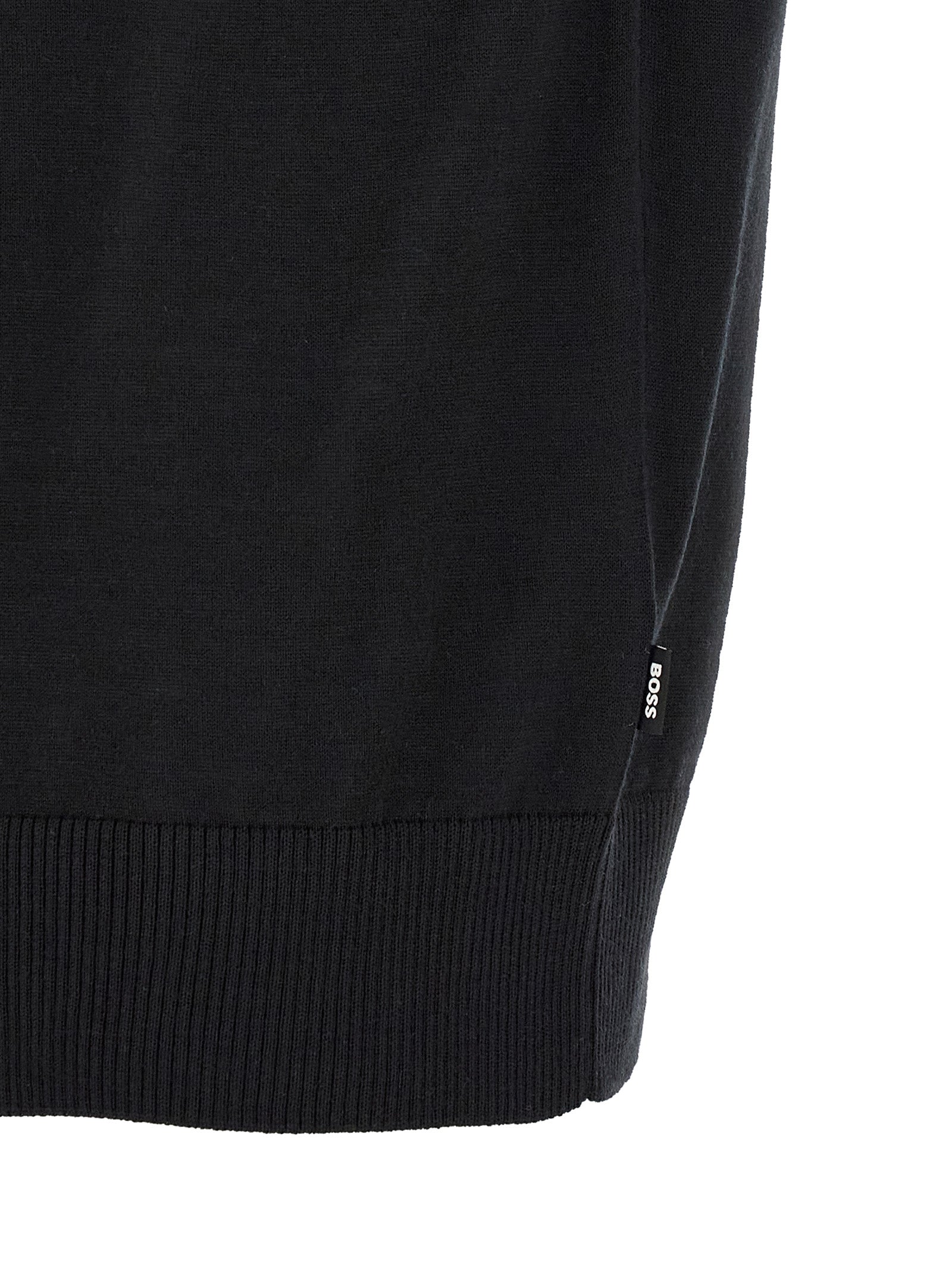 Hugo Boss Black Virgin Wool T-Shirt - Exquisite Luxury Essential