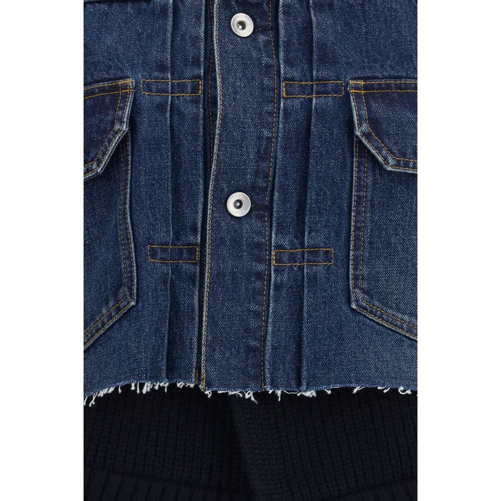 Discover the Sacai Blue Cotton Denim Jacket from the AW26 collection, where exquisite craftsmanship meets luxurious design, redefining modern elegance for discerning tastes.