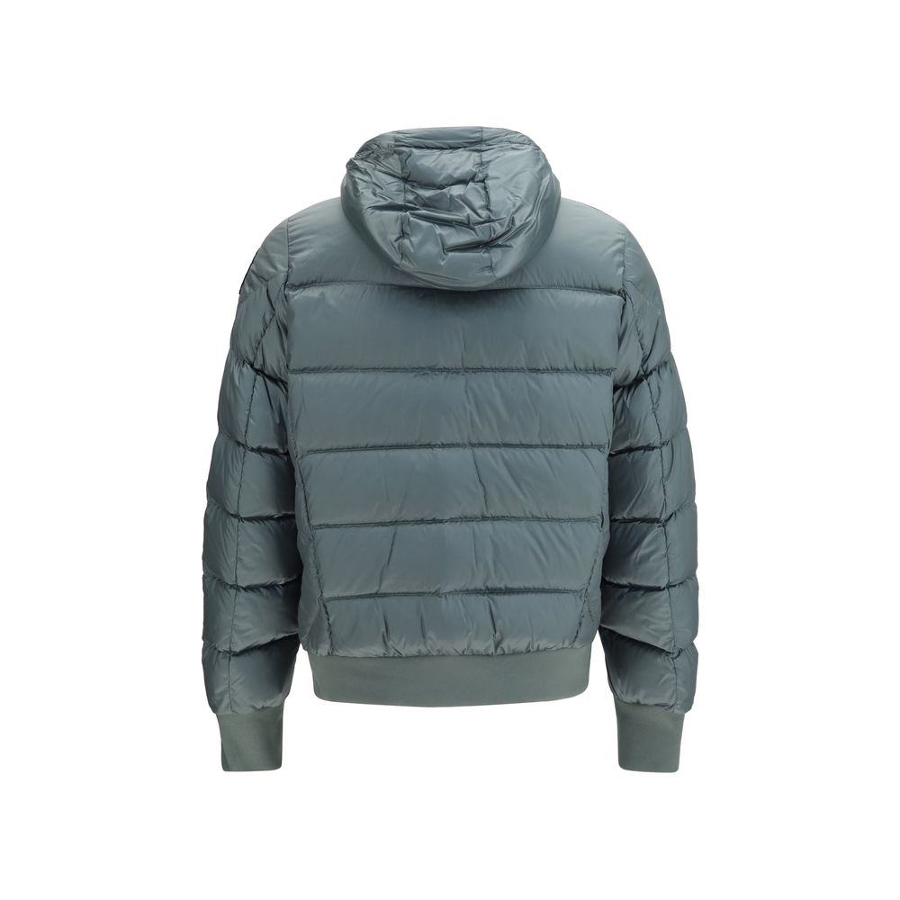 Indulge in the Parajumpers Bicolor Goose Down Full-Length Jacket, where exquisite craftsmanship and sustainable luxury redefine elegance for the discerning individual.