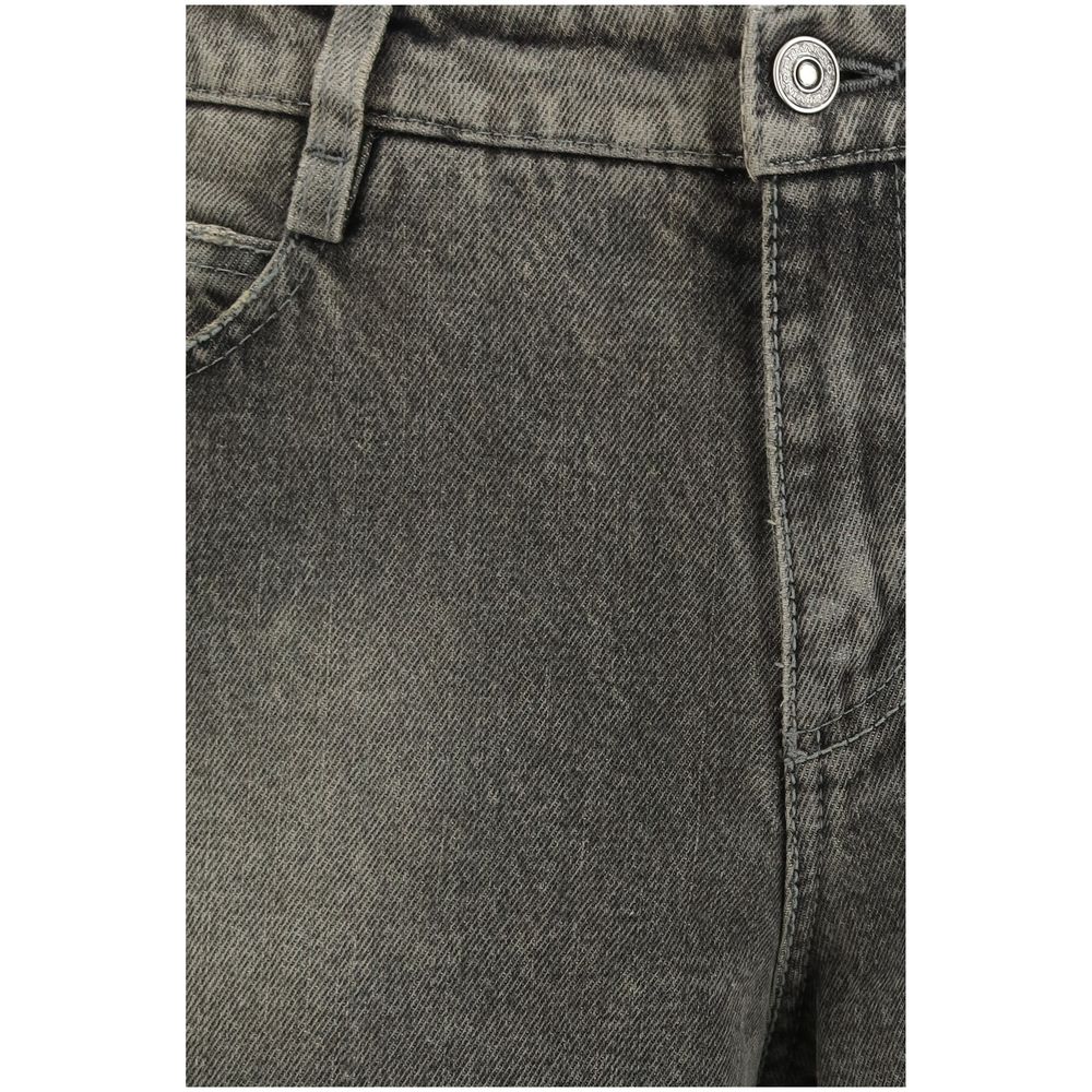 Experience the allure of Ermanno Scervino's Gray Cotton Relaxed Fit Jeans, crafted from 100% cotton for unparalleled comfort and sophistication, perfect for any occasion.