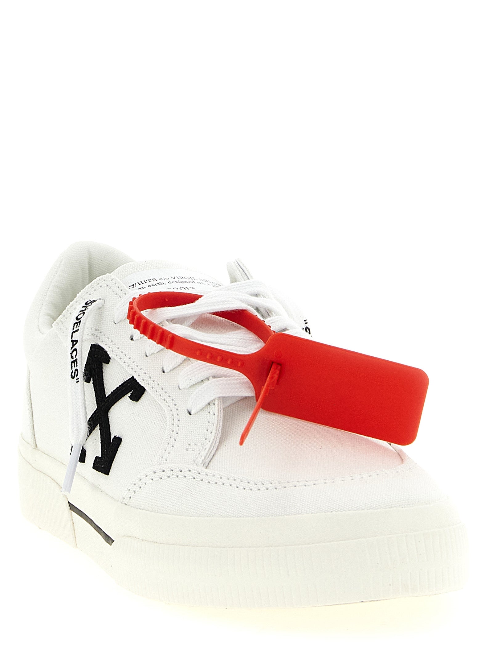 Step into unparalleled elegance with Off-White's Bicolor Cotton Low Top Sneakers, where bold design meets exquisite craftsmanship for the discerning connoisseur.