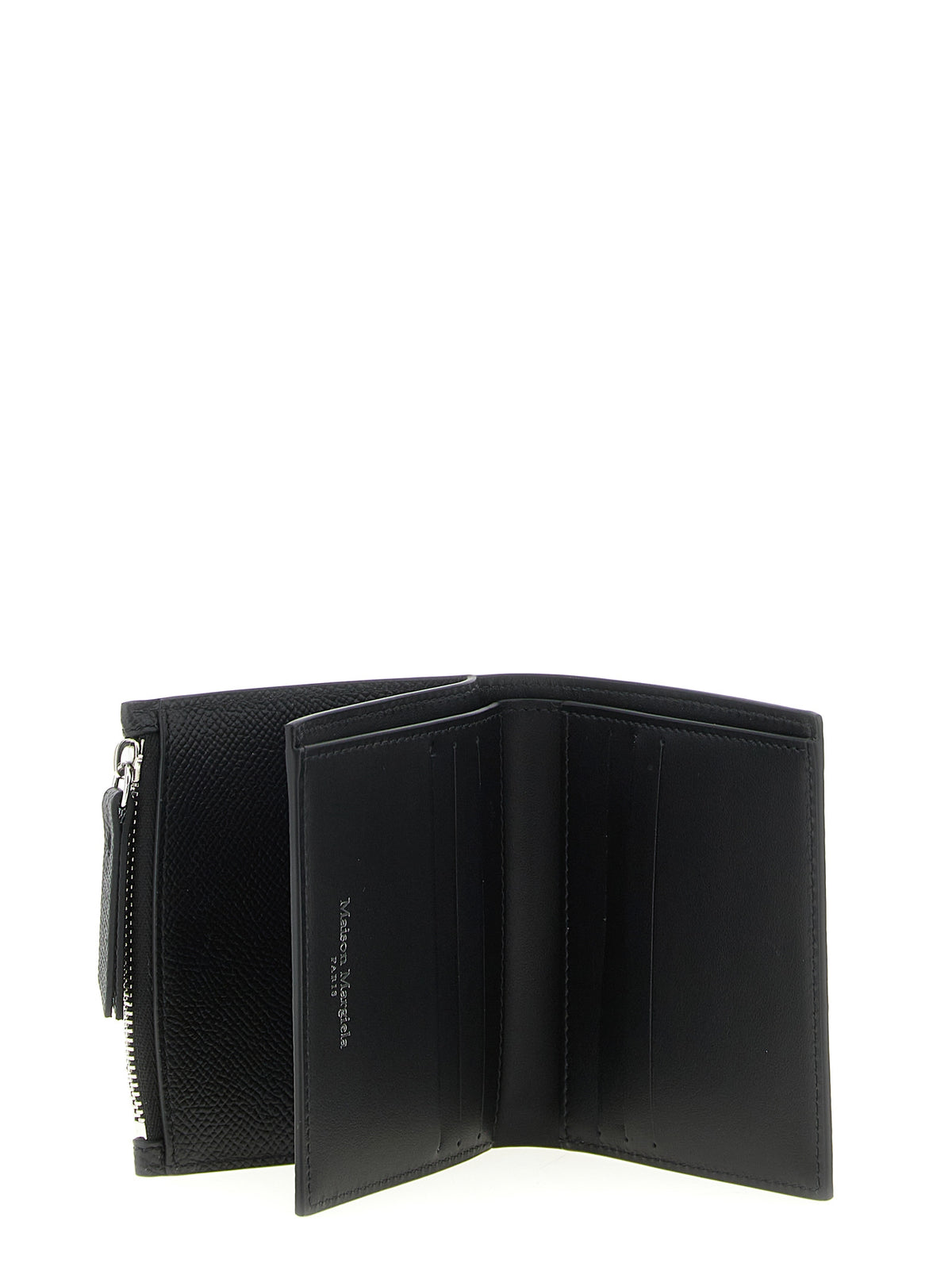 Discover the Maison Margiela Black Calfskin Cardholder, a luxurious blend of minimalist elegance and exquisite craftsmanship, perfect for the discerning individual.
