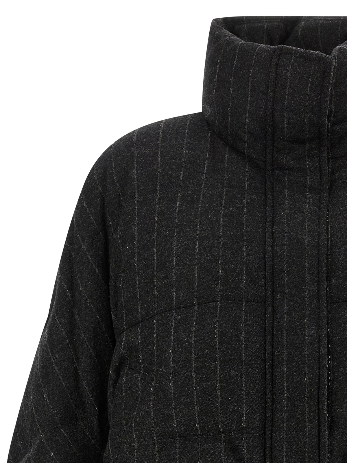 Elevate your wardrobe with the Brunello Cucinelli Gray Virgin Wool Full-Length Jacket, a masterpiece of exquisite craftsmanship and luxurious materials, perfect for any occasion.