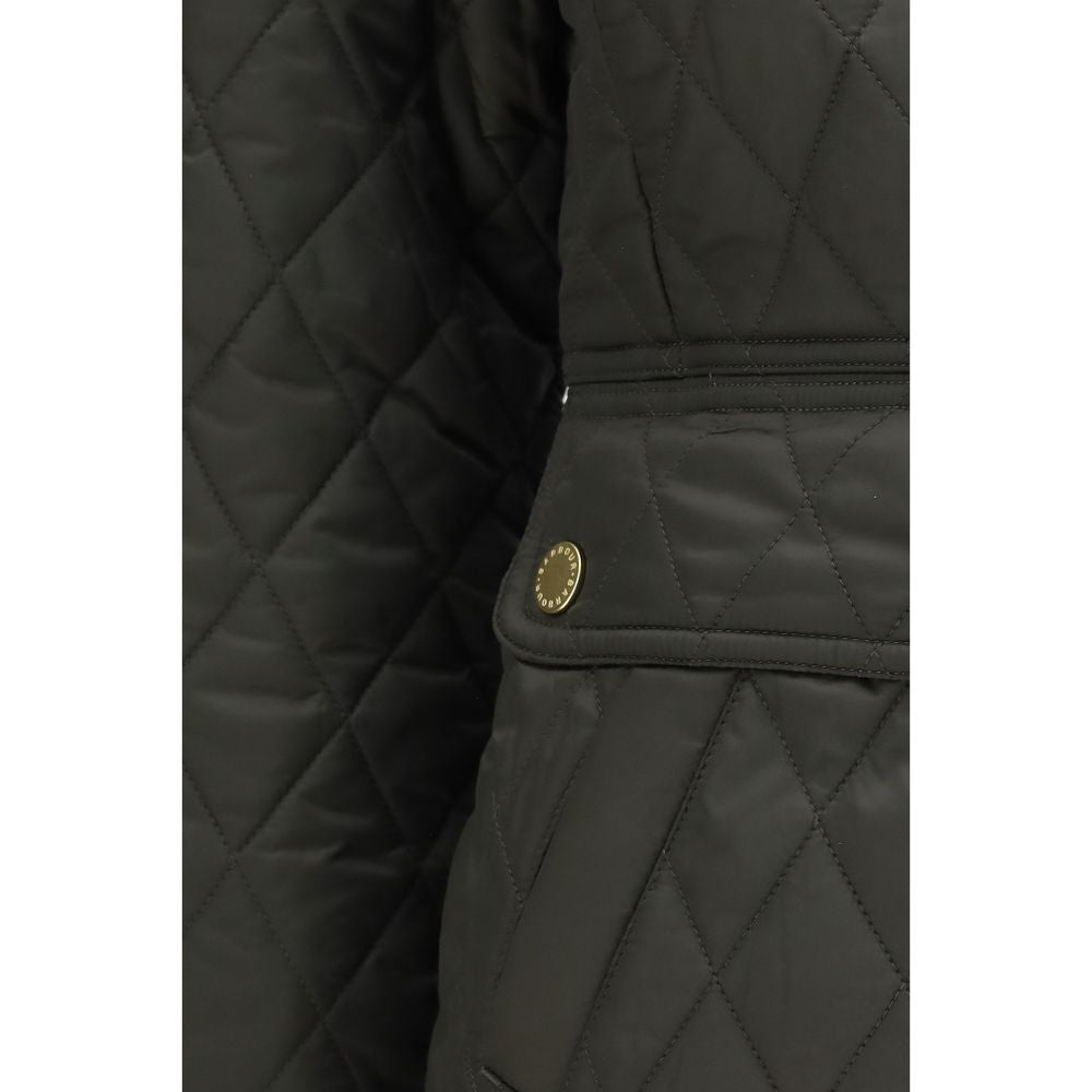 Elevate your outerwear collection with the Barbour Bicolor Polyamide Shell Jacket, a luxurious blend of style and function, crafted for the discerning individual.