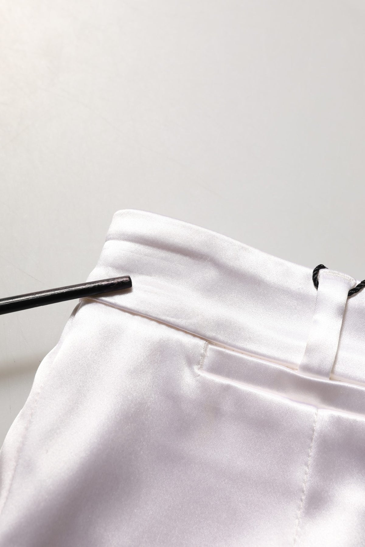 Dolce & Gabbana White Satin High Rise Luxe Hot Pants