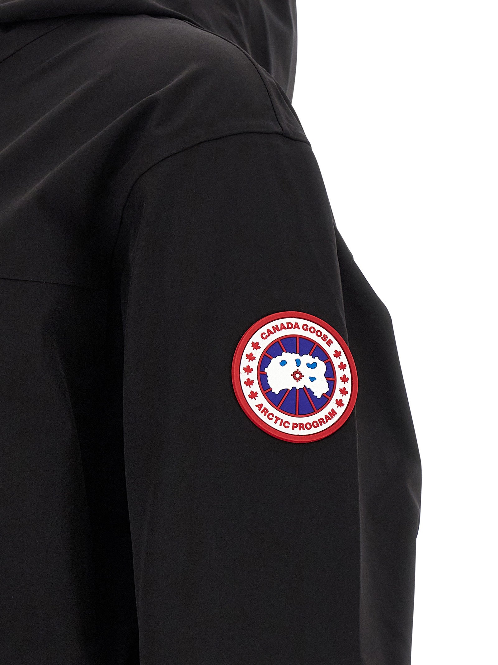 Discover the Canada Goose Black Polyamide Shell Jacket, a masterpiece of waterproof elegance, crafted for those who embody sophistication and adventure.