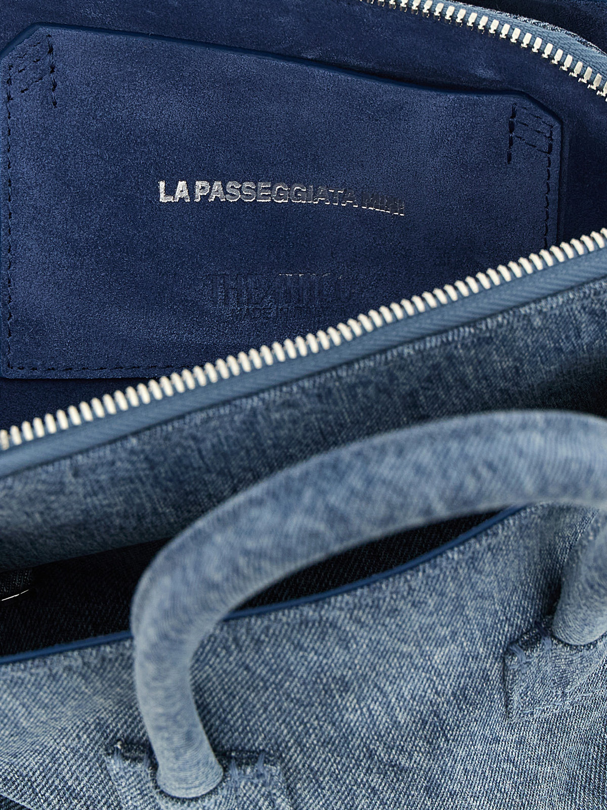 Discover the exquisite Attico Blue Cotton Handbag from the La Passeggiata Mini collection, a masterpiece of Italian craftsmanship that embodies modern luxury and timeless elegance.