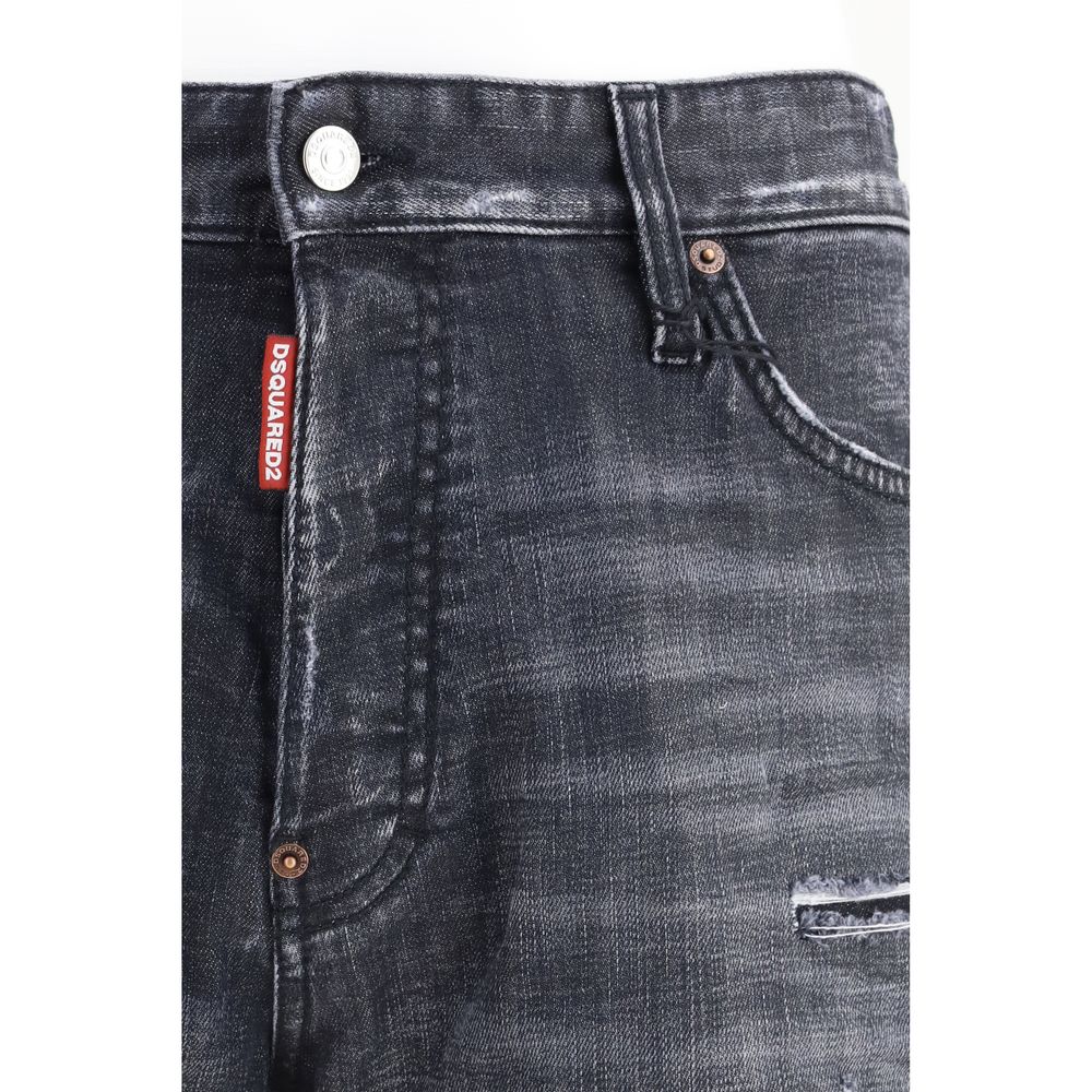 Indulge in the effortless luxury of Dsquared² Black Cotton Bermuda Shorts, crafted from premium stretch denim for a refined yet relaxed aesthetic, perfect for discerning tastes.