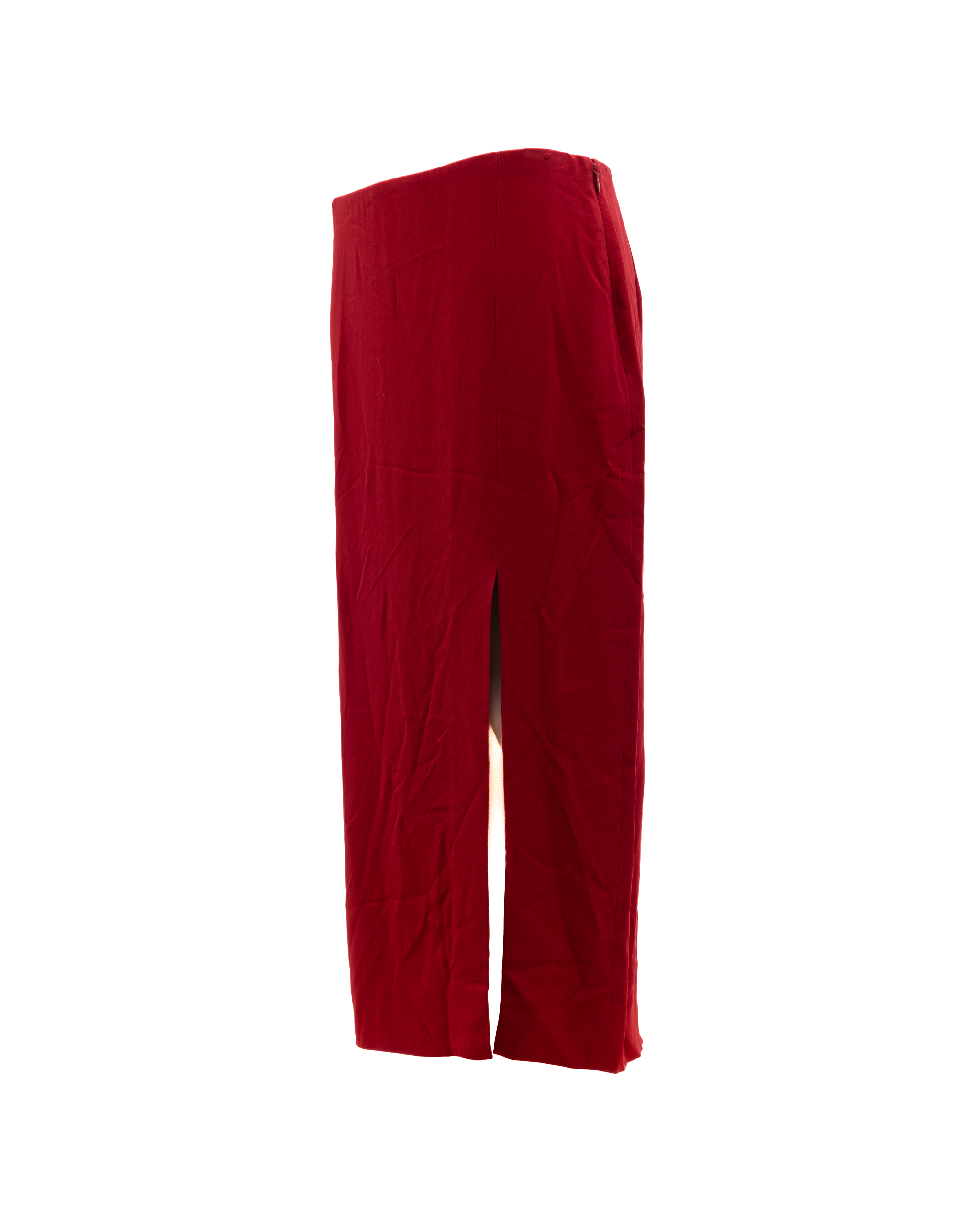 Indulge in the allure of the Valentino Garavani Women Skirt with a slit, a masterpiece of haute couture that embodies elegance and sophistication for the discerning individual.
