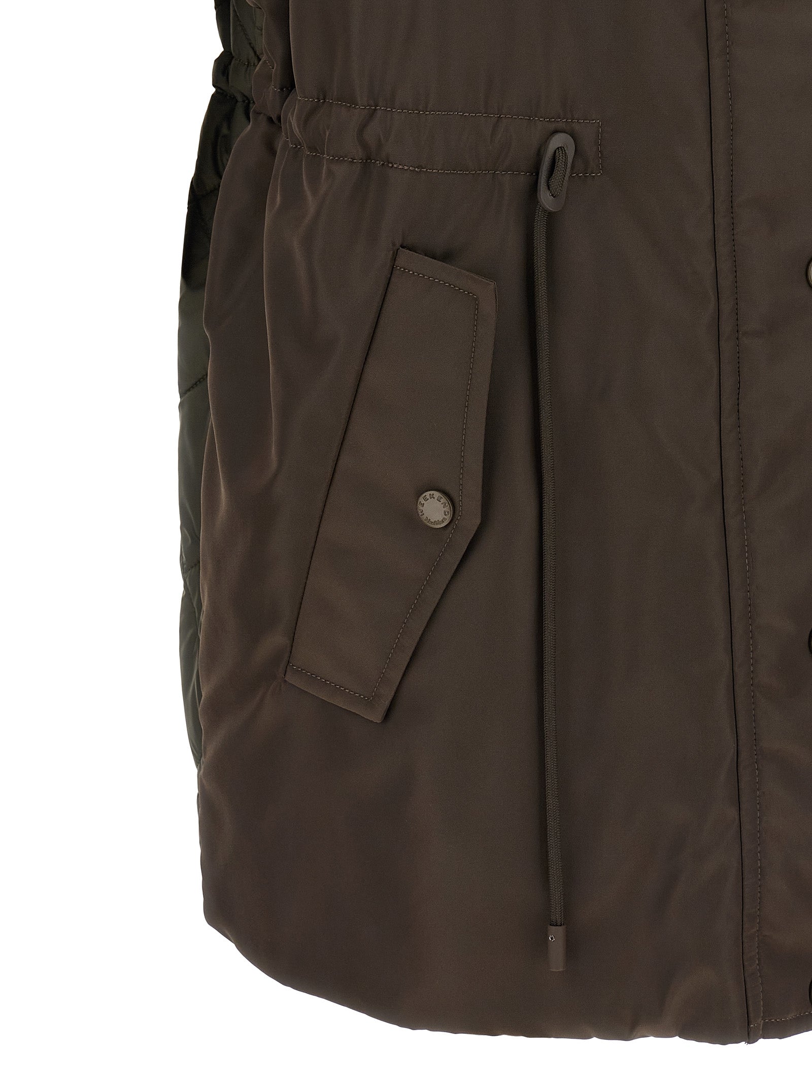 Discover the exquisite Orgiano padded vest by WEEKEND MAX MARA, a harmonious blend of luxury and contemporary design, perfect for the discerning urban wardrobe.