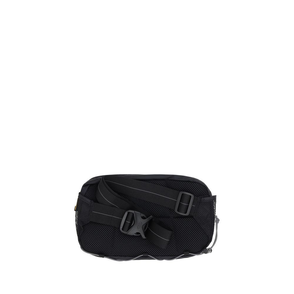 Discover the Parajumpers Black Nylon Clutch Bag, a blend of sporty elegance and luxury, crafted for those who embrace sophistication in every moment.