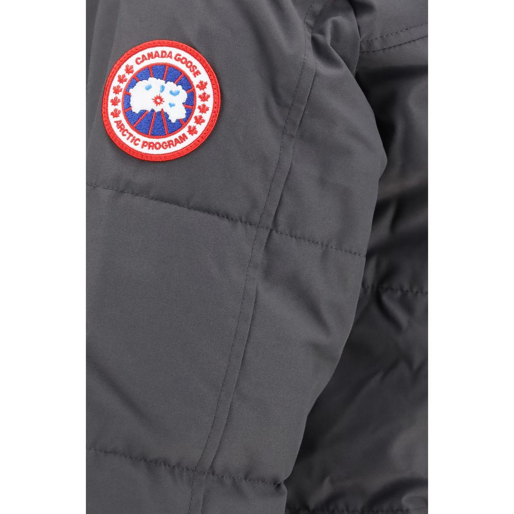 Elevate your winter wardrobe with the Canada Goose Gray Cotton Parka, a seamless blend of luxury and functionality, designed for the discerning individual.
