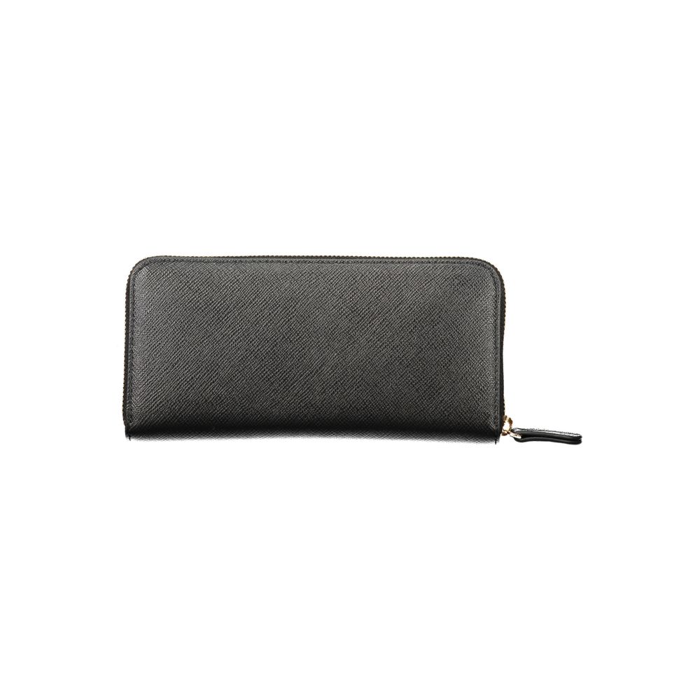 Discover the Twinset Black Polyethylene Wallet, a blend of exquisite craftsmanship and luxurious design, perfect for those who appreciate elegance and functionality.