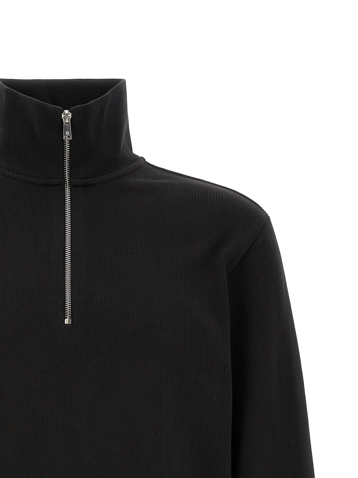 Indulge in the HUGO BOSS Black Cotton Sweatshirt, a masterpiece of contemporary luxury crafted from 100% cotton, designed for those who embrace elegance and sophistication.