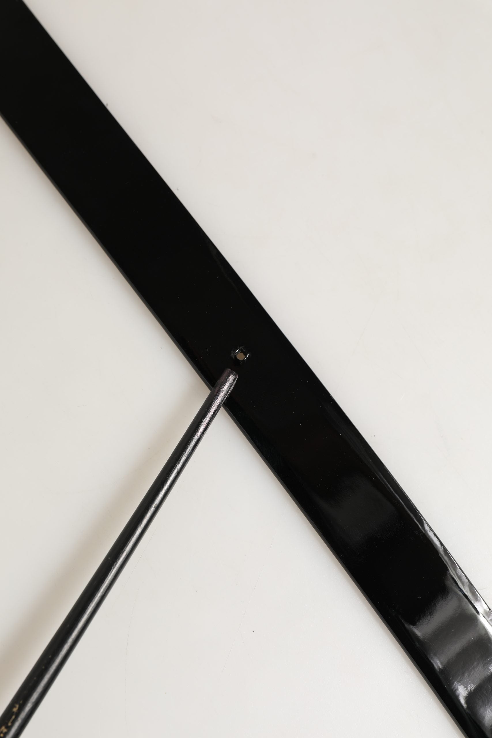 Dolce & Gabbana Black Leather Belt with Silver Buckle - Luxury Accessory