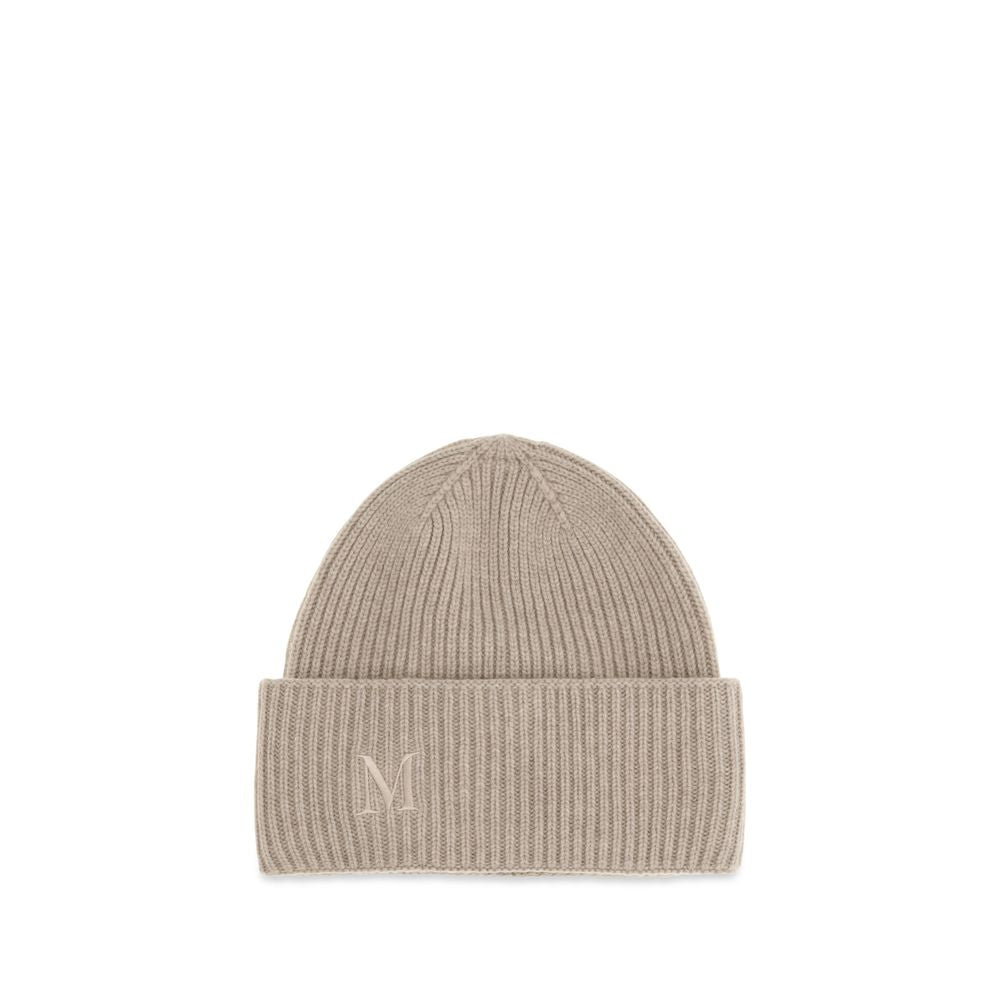 Experience the epitome of sophistication with the Max Mara Beige Cashmere Beanie, crafted from pure cashmere for unparalleled warmth and timeless elegance.