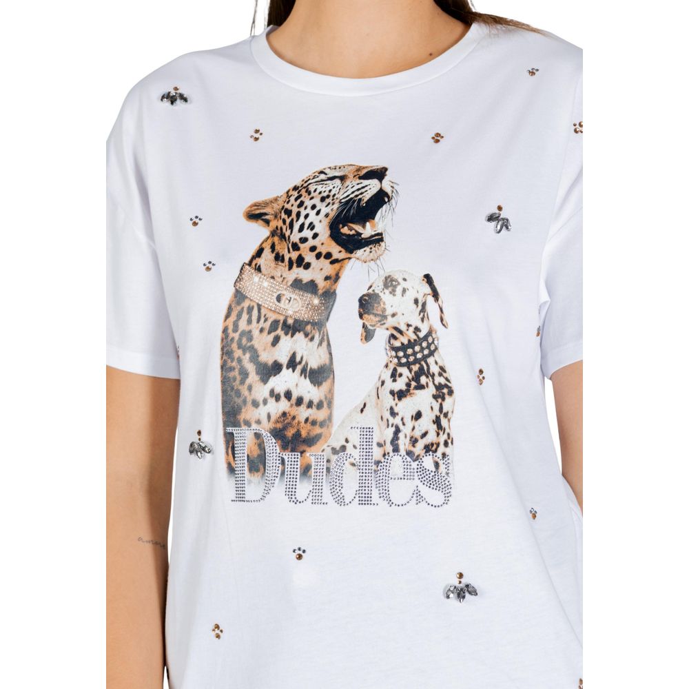 Indulge in the Liu Jo White Cotton T-Shirt from the SS26 collection, where exquisite craftsmanship meets effortless luxury, perfect for elevating your everyday elegance.