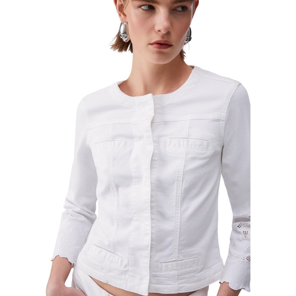Elevate your wardrobe with the Liu Jo White Cotton Denim Jacket, a blend of exquisite craftsmanship and modern elegance, perfect for sophisticated occasions.