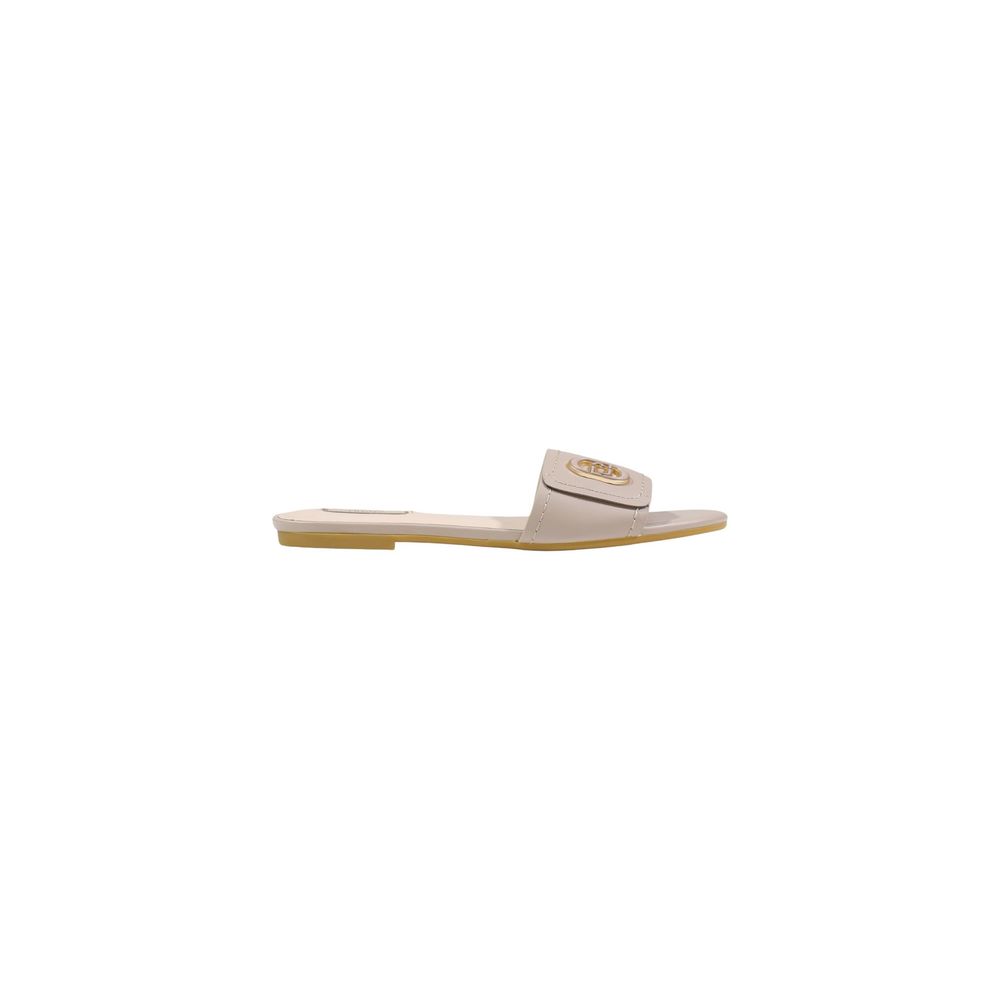 Liu Jo Beige Leather Flat Sandals - Elevate Your Summer Elegance