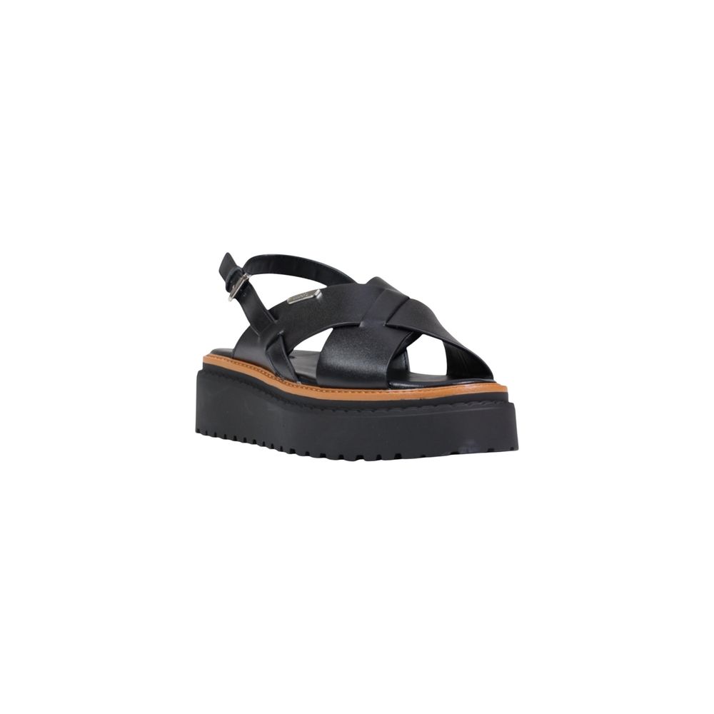 Step into summer elegance with Liu Jo Black Leather Platform Sandals, crafted from premium leather for luxurious comfort and style, perfect for any occasion.
