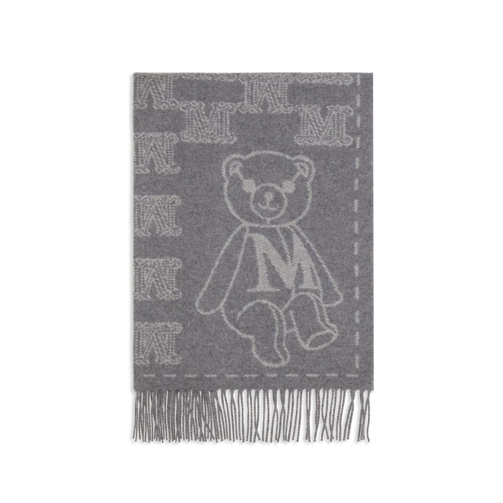 Indulge in the Max Mara Gray Cashmere Scarf from the AW26 collection, a luxurious blend of 100% cashmere, featuring an elegant Teddy Bear motif and exquisite craftsmanship.