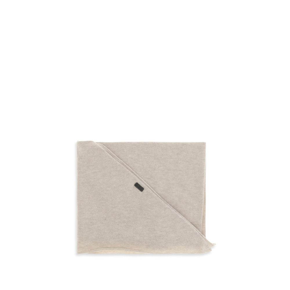 Experience the elegance of the Brunello Cucinelli Beige Cashmere Scarf from the AW26 collection, crafted from 100% cashmere for unparalleled warmth and sophistication.