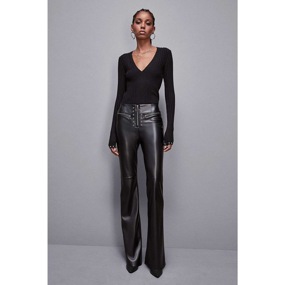 Patrizia Pepe Black Leather Pants - Elevate Your Luxury Wardrobe
