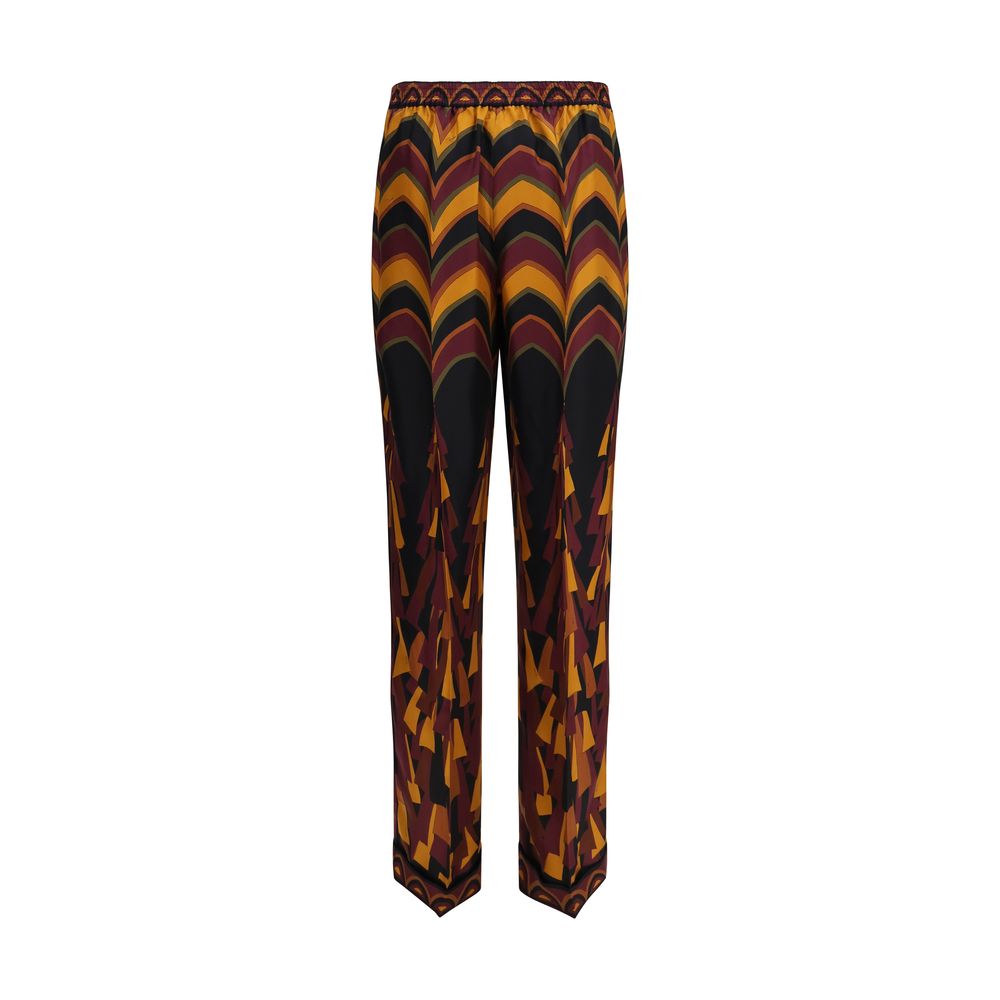 Elevate your wardrobe with Emilio Pucci's Multicolor Silk Casual Pants, a masterpiece of elegance and craftsmanship, perfect for those who embody luxury and sophistication.