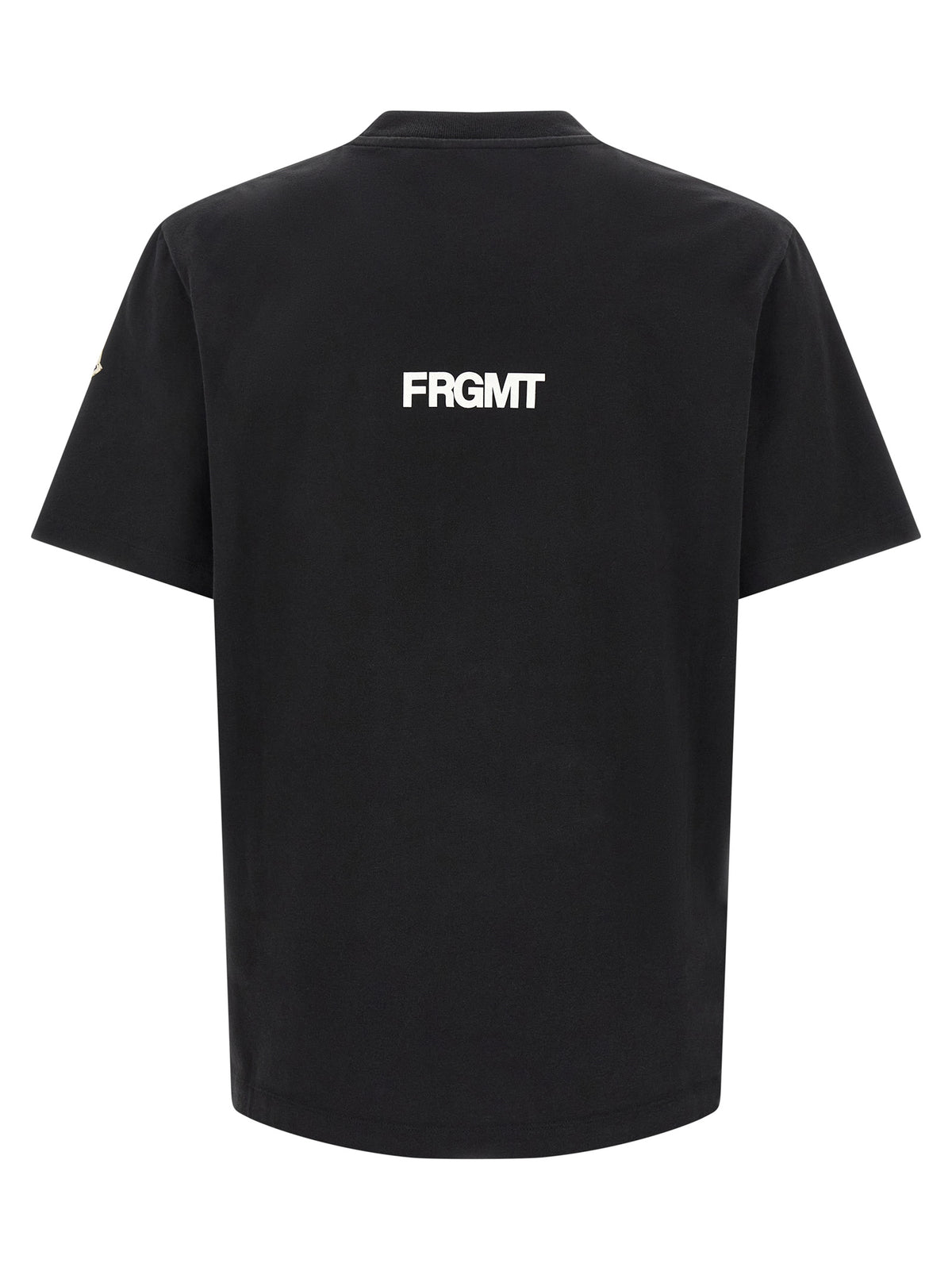 Discover the Moncler Genius Black Cotton T-Shirt, a fusion of relaxed elegance and avant-garde style, crafted from sumptuous brushed cotton for the discerning individual.