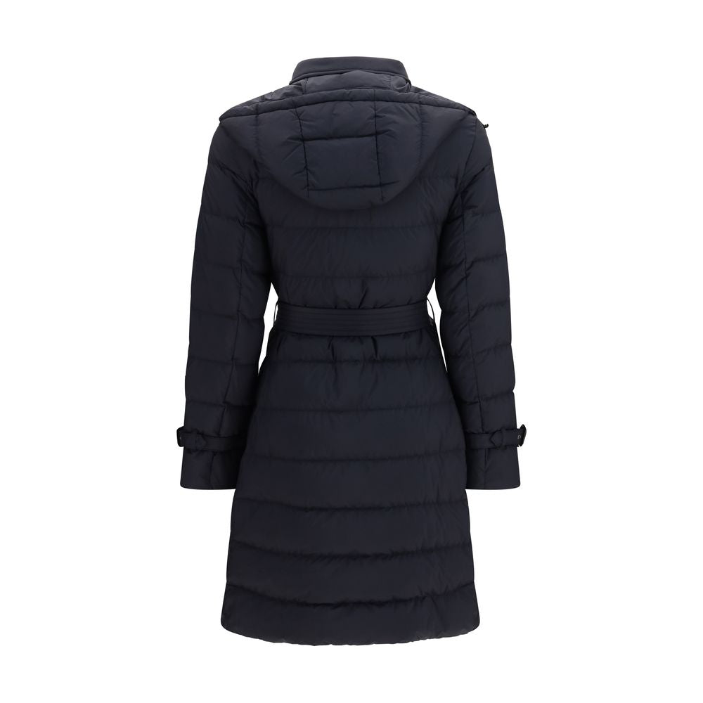 Elevate your style with the Burberry Black Polyamide Coat, a masterpiece of craftsmanship featuring luxurious goose down insulation and timeless elegance for the discerning individual.