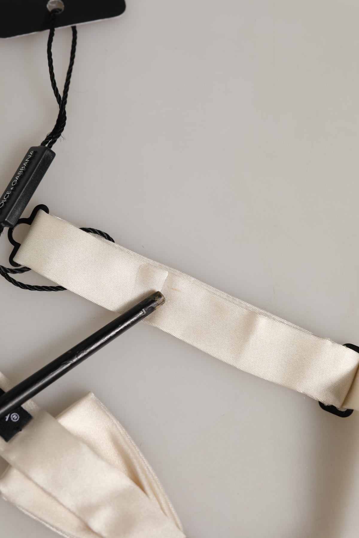 Dolce & Gabbana Silk Bow Tie - Timeless Elegance Redefined