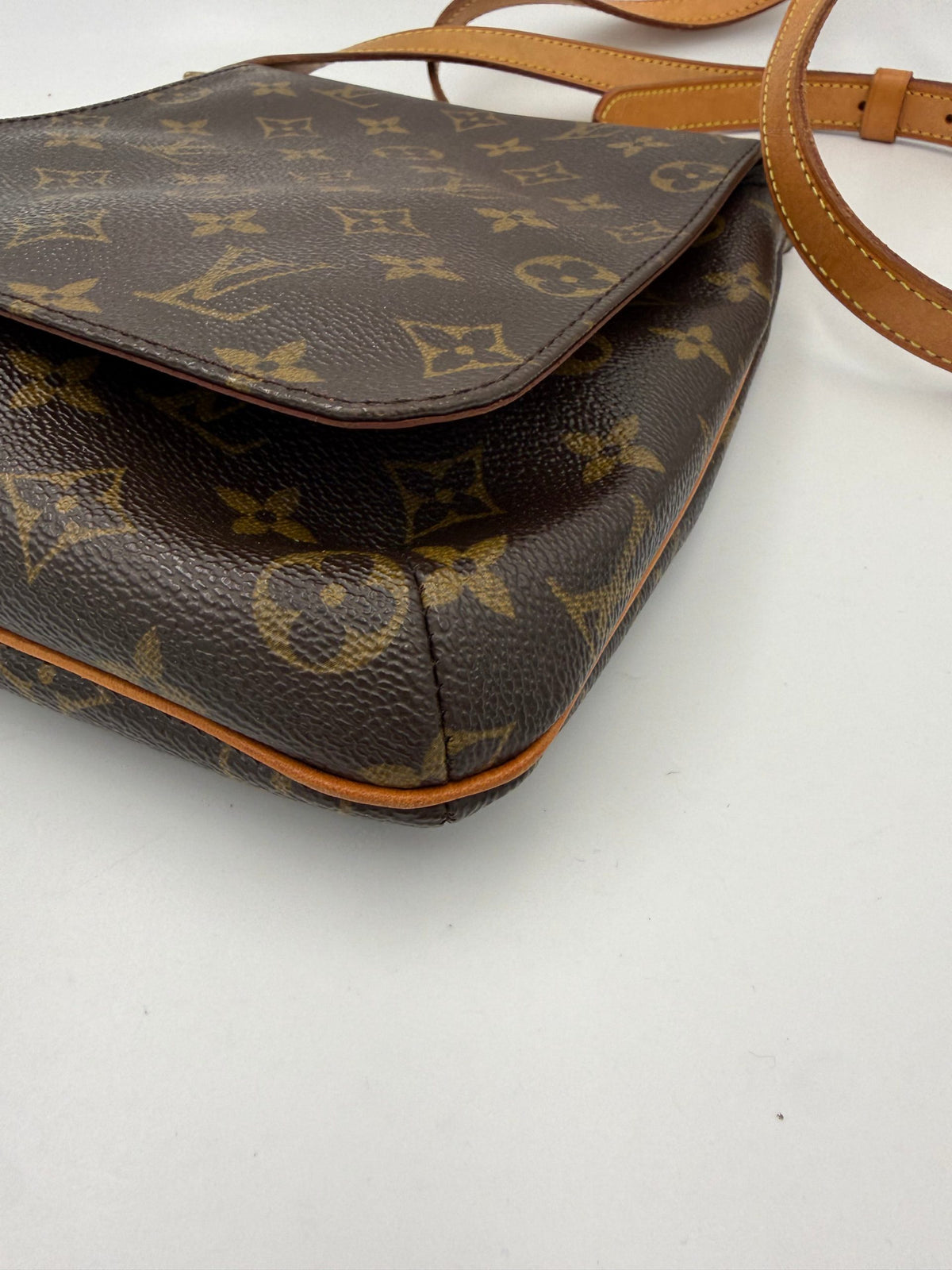 Louis Vuitton Musette Monogram Handbag - Timeless Luxury Investment