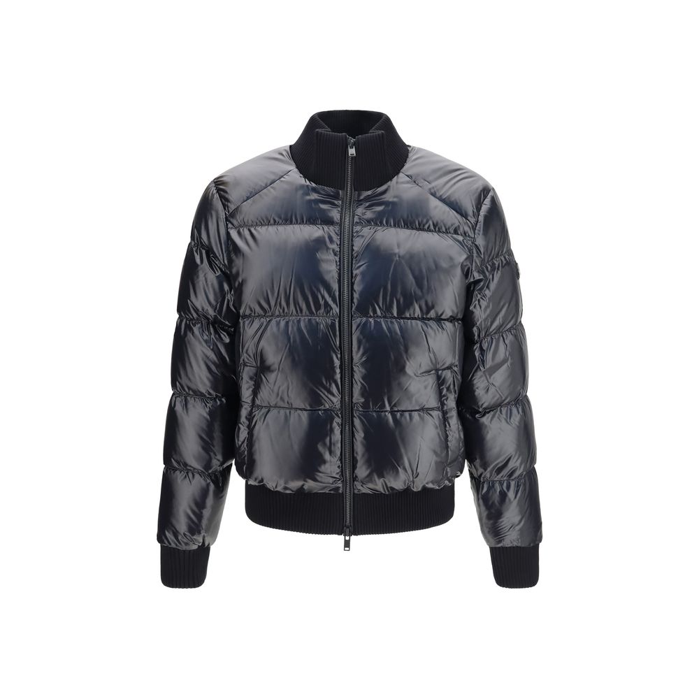 Indulge in the exquisite Kings Down Puffer by Moose Knuckles, crafted from luxurious nylon for unparalleled warmth and style, perfect for the discerning individual.