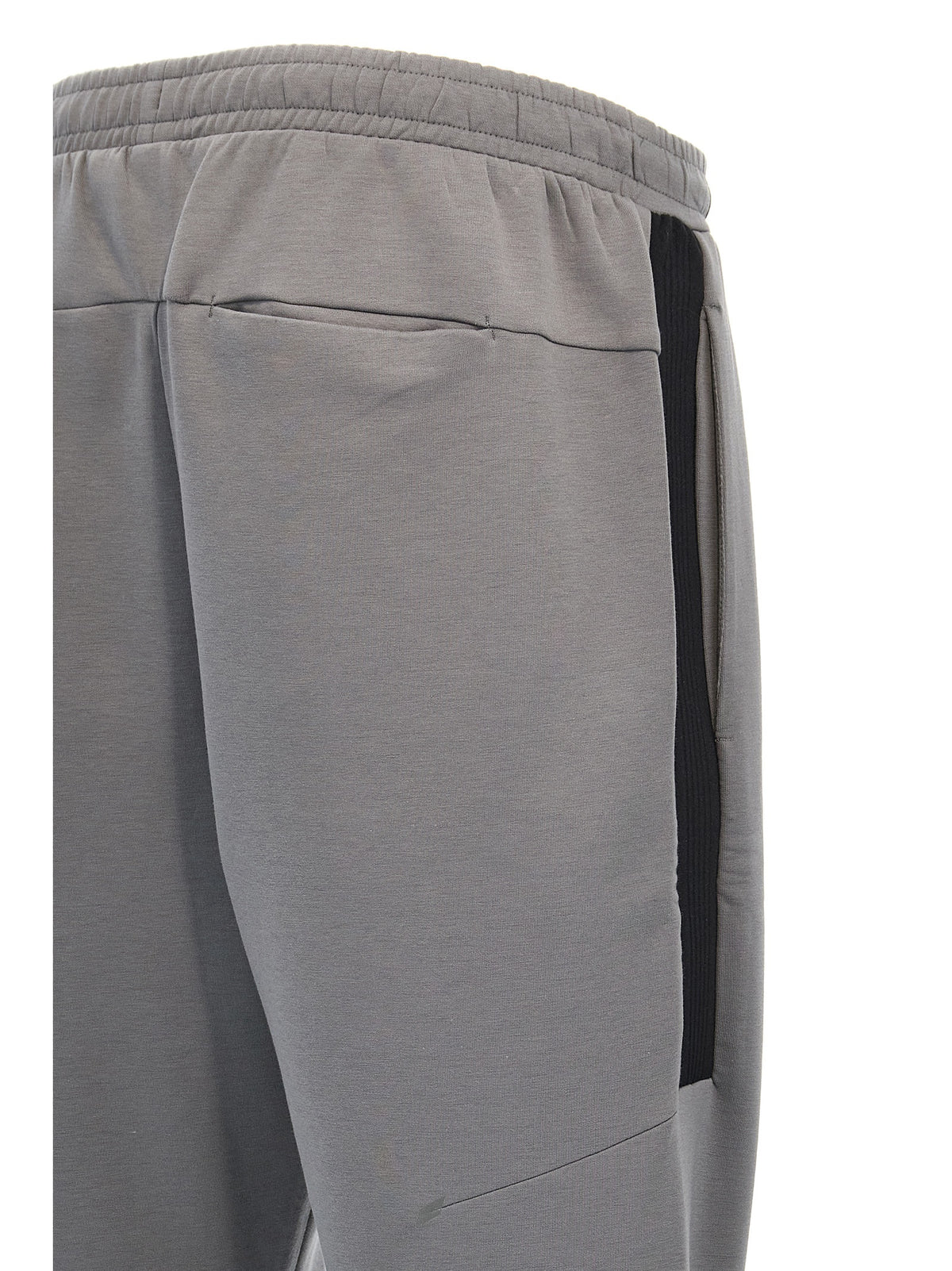 Indulge in the elegance of the Hugo Boss Gray Cotton Sweatshirt, a luxurious blend of comfort and style, perfect for those who appreciate refined craftsmanship.