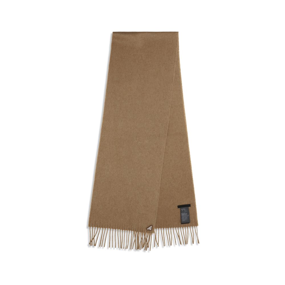 Indulge in the Prada Beige Silk Foulard, a luxurious blend of silk and cashmere from the AW26 collection, embodying elegance and sophistication for the discerning connoisseur.