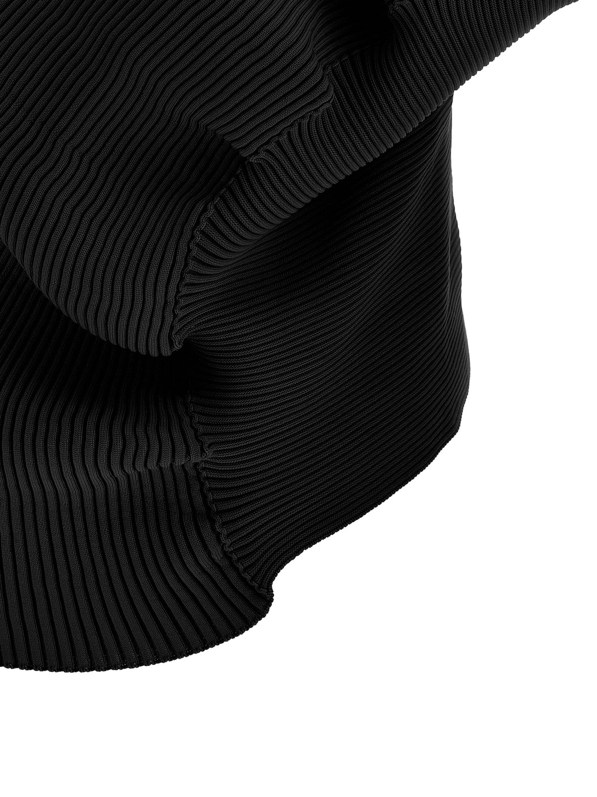 Elevate your style with the Issey Miyake Black Polyester Blouse, a masterpiece of avant-garde design and luxurious comfort, perfect for the discerning individual.