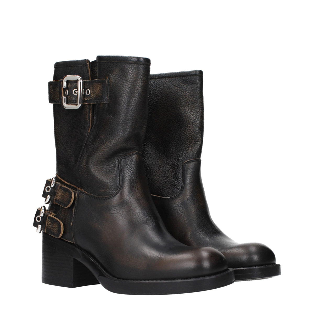 Chloé Black Leather Ankle Boots - Timeless Elegance Redefined
