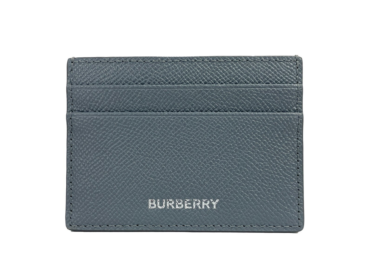 Experience the epitome of sophistication with the Burberry Sandon Business Small Grey Grained Leather Card Case Wallet, a timeless accessory that redefines luxury and practicality.