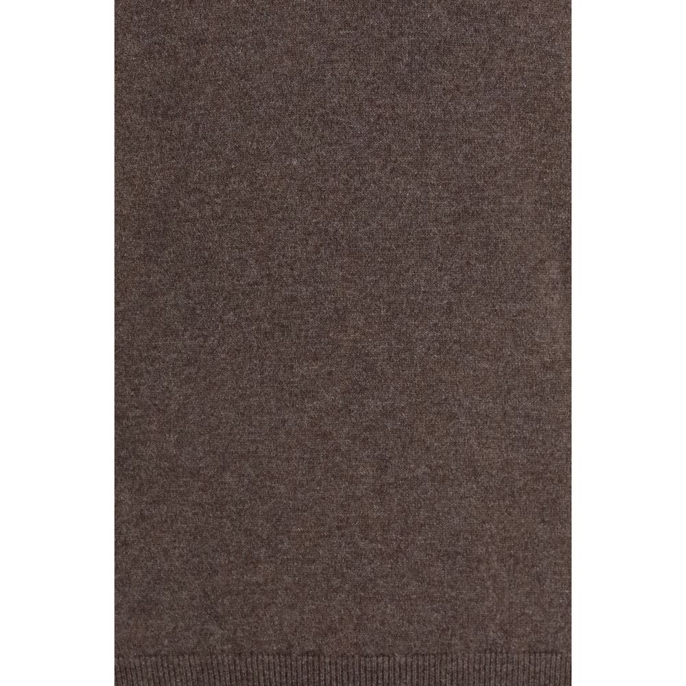 Elevate your wardrobe with the Brunello Cucinelli Brown Cashmere Sweater, a luxurious blend of 100% cashmere, crafted for timeless elegance and sophisticated allure.