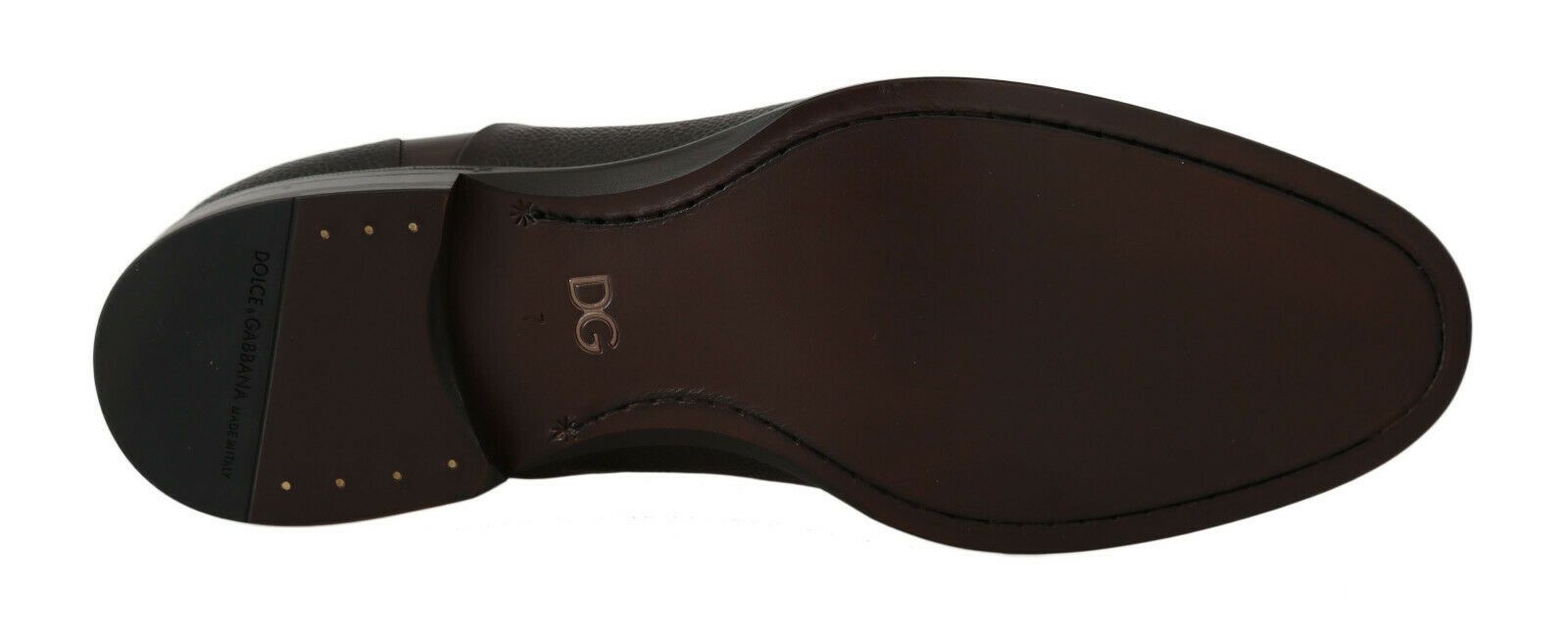 Indulge in the opulence of Dolce & Gabbana Brown Leather Laceups Dress Men's Shoes, where exquisite craftsmanship meets timeless elegance, perfect for the discerning individual.