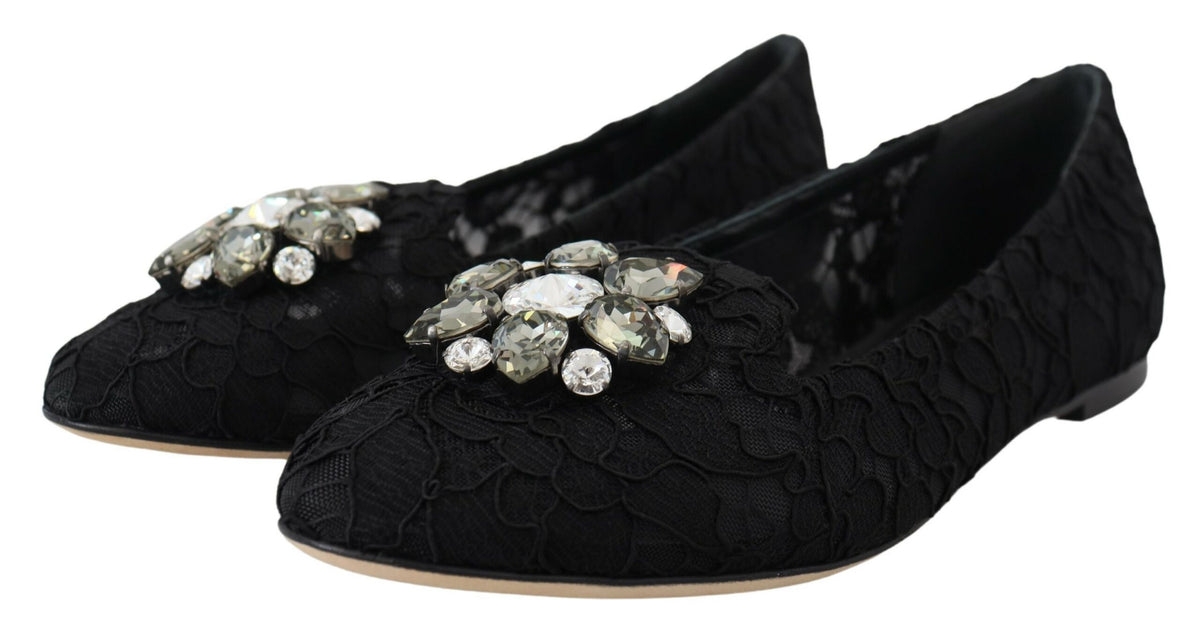 Indulge in the exquisite Dolce & Gabbana Black Taormina Lace Crystals Flats, where artisanal elegance meets timeless sophistication, perfect for the discerning individual.