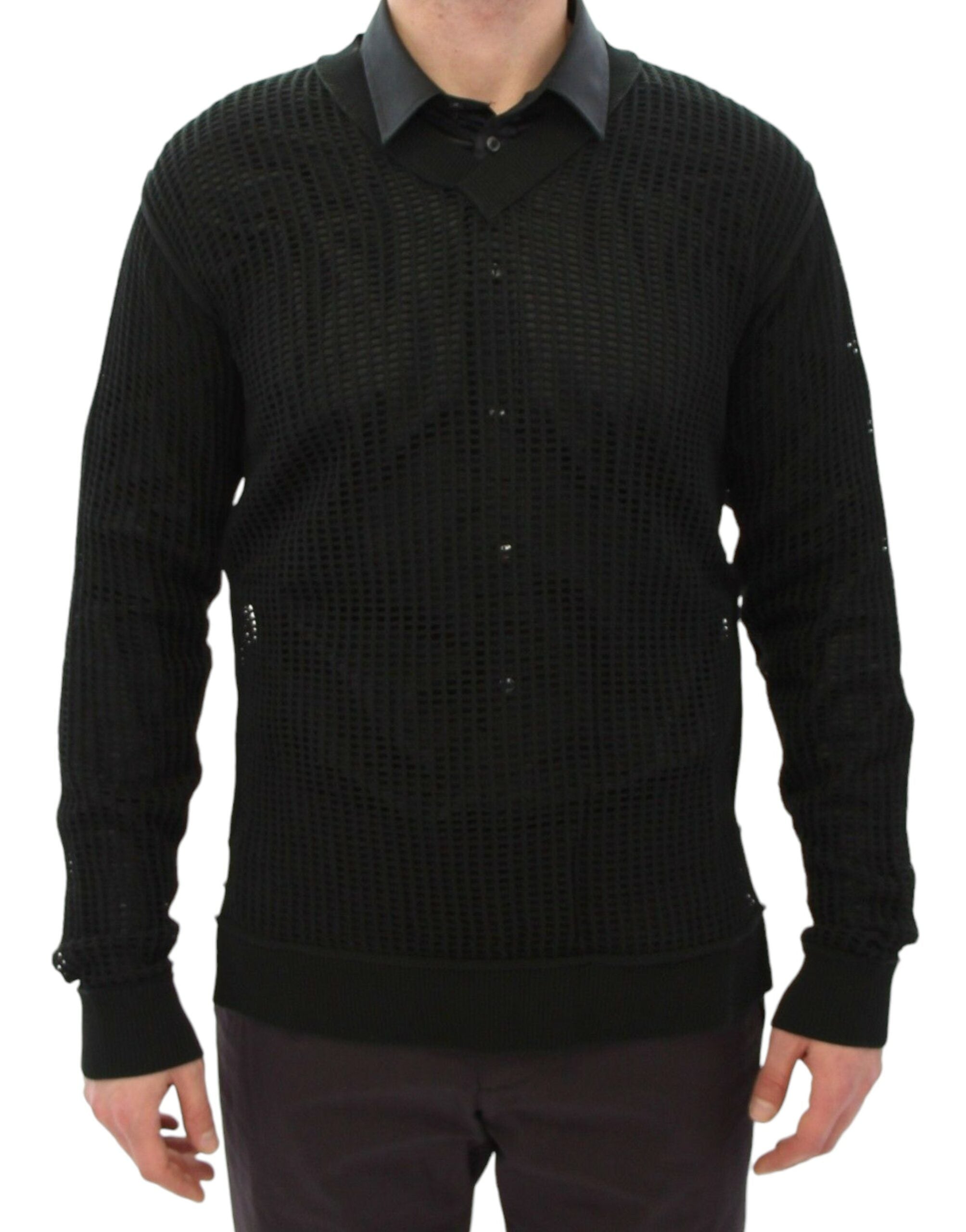 Indulge in the Dolce & Gabbana Dark Green Runway Netz Pullover, a masterpiece of Italian craftsmanship, exuding sophistication and versatility for the discerning individual.
