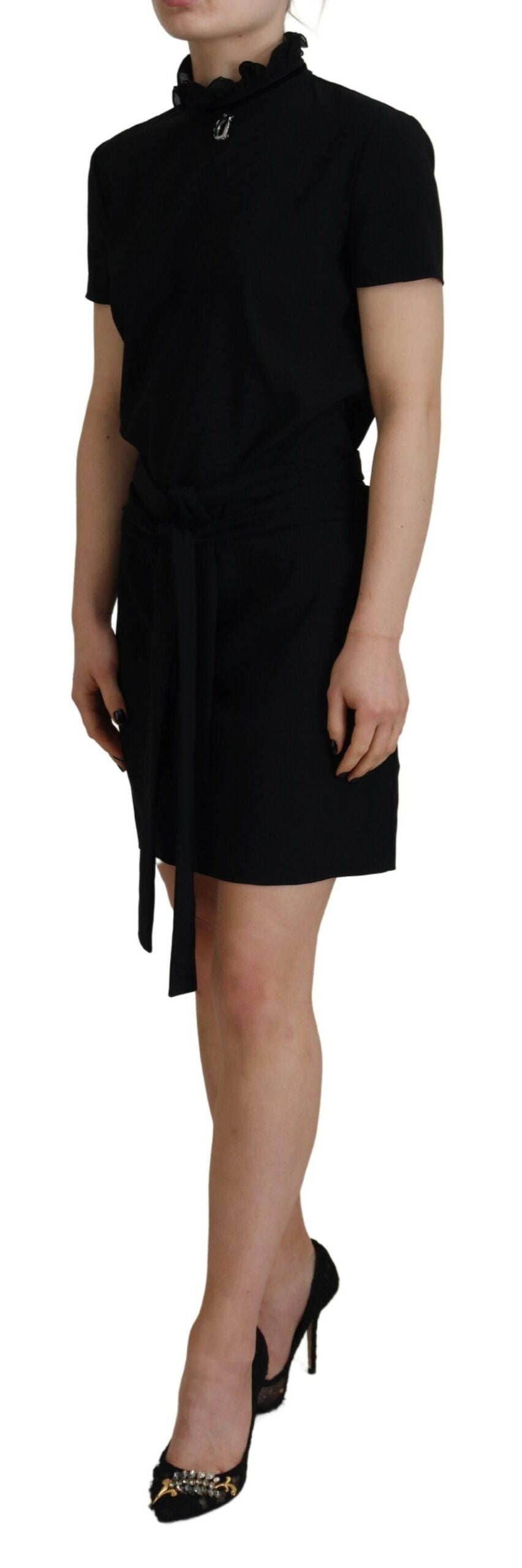 Experience the allure of the Dsquared² Black Polyester Short Sleeves Sheath Mini Dress, where exquisite silk lining and a form-fitting silhouette redefine luxury for every occasion.