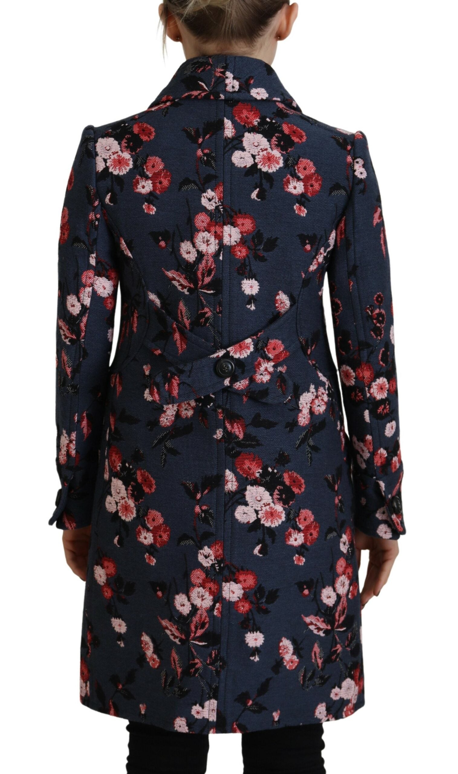Elevate your wardrobe with the Dsquared² Multicolor Printed Women Long Coat Blazer Jacket, a masterpiece of Italian craftsmanship blending luxury and artistry for the discerning individual.