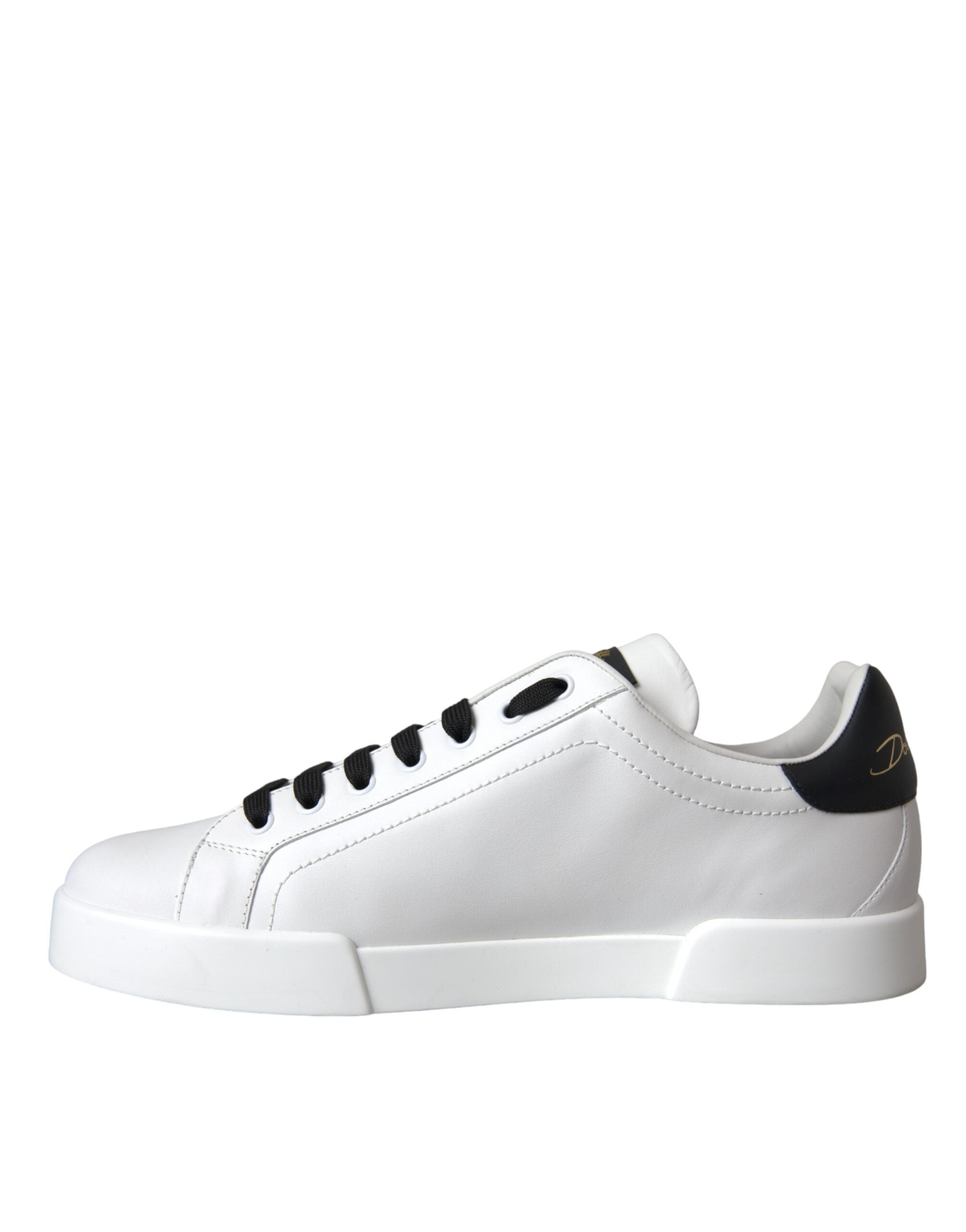 Elevate your style with Dolce & Gabbana's White Leather DG Logo Sneakers, a testament to Italian craftsmanship and timeless elegance, perfect for discerning tastes.