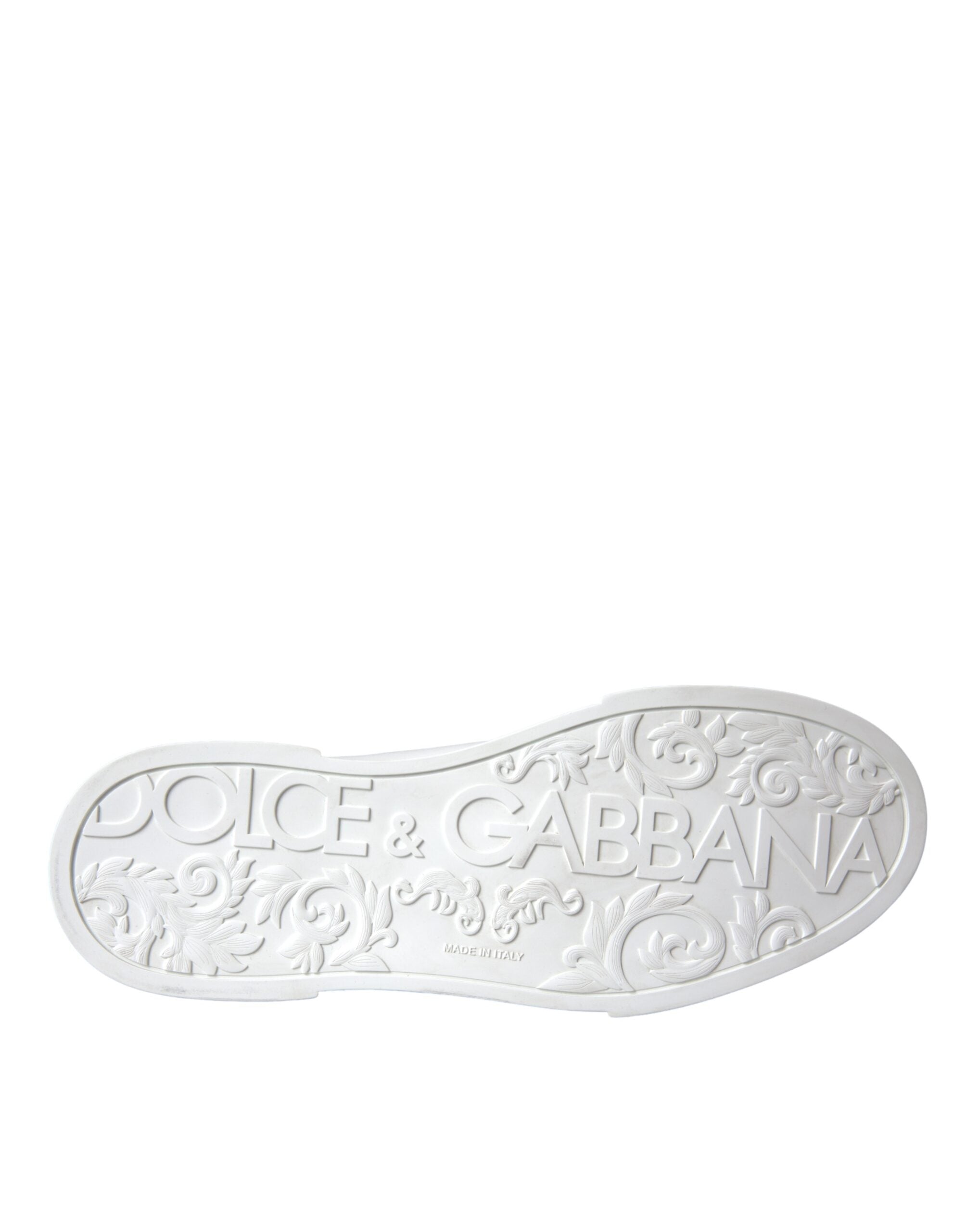 Experience the allure of Dolce & Gabbana's White Leather DG Logo Casual Low Top Sneakers, where exquisite craftsmanship meets timeless elegance for the discerning individual.