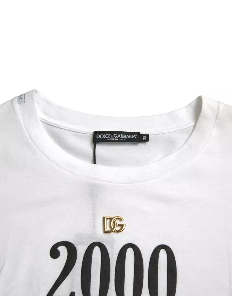 Elevate your wardrobe with the Dolce & Gabbana White Slogan Print Lacing Detailed T-shirt, a luxurious blend of 100% cotton and exquisite Italian craftsmanship, perfect for the discerning individual.