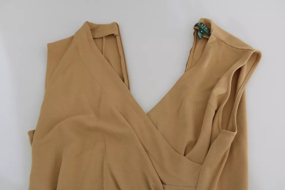 Discover the Ralph Lauren Brown V-neck Shift Dress, a masterpiece of Italian craftsmanship in a luxurious viscose blend, perfect for elevating your sophisticated allure.