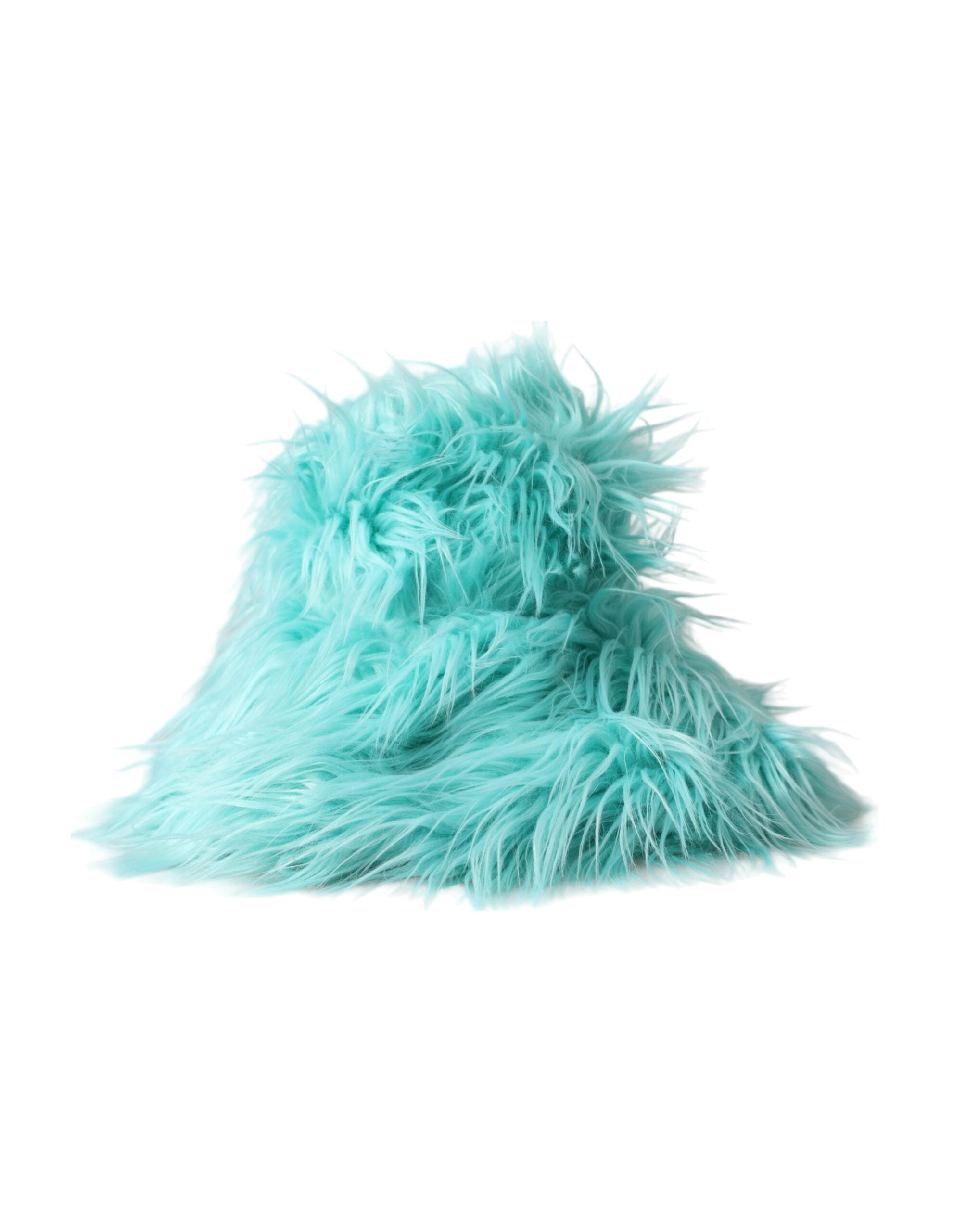 Indulge in the exquisite Dolce & Gabbana Mint Green Acrylic Fur Womens Bucket Hat, a luxurious statement piece that embodies Italian craftsmanship and timeless elegance.